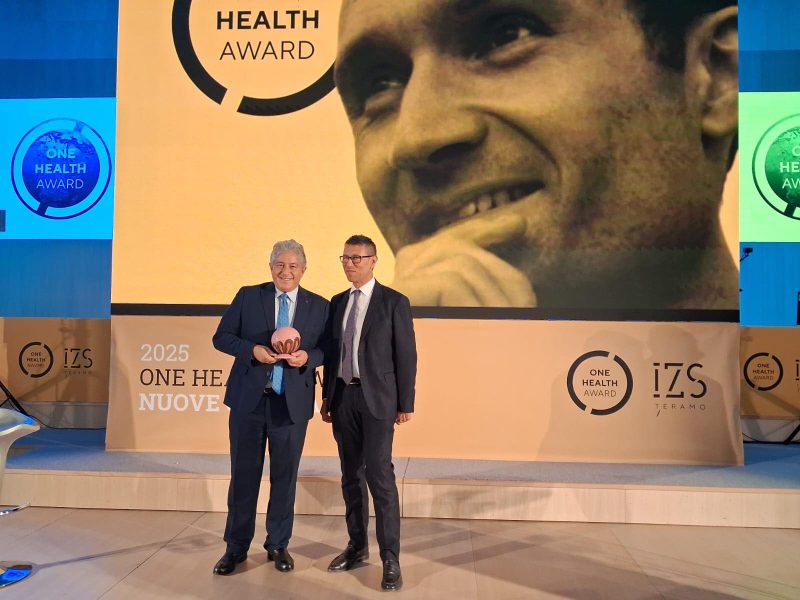 Dr. Antonio Giordano Honored with the One Health Award for Outstanding Contributions to Cancer Research and Public Health