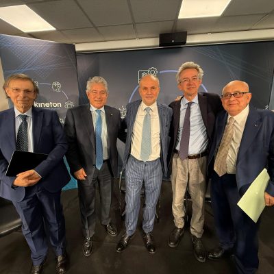 Healthcare lagging behind in technology