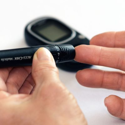 Type 1 diabetes: the new era of “islands of hope”